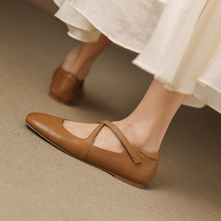 Elsie | Cross-Strap Round-Toe Ballet Flats