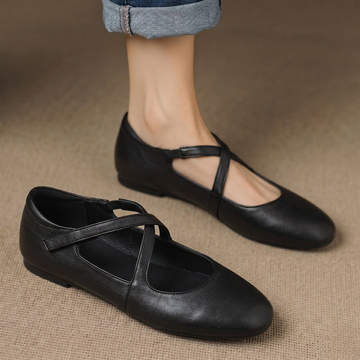 Elsie | Cross-Strap Round-Toe Ballet Flats
